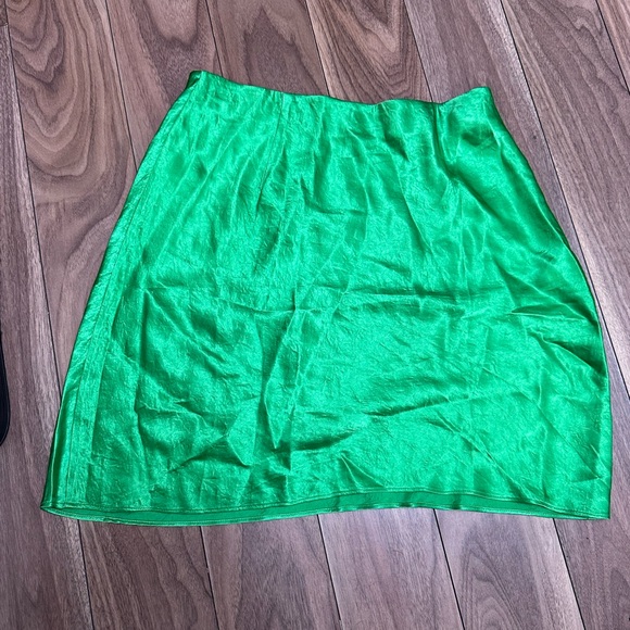 Babaton Mini Slip Skirt - Picture 3 of 5